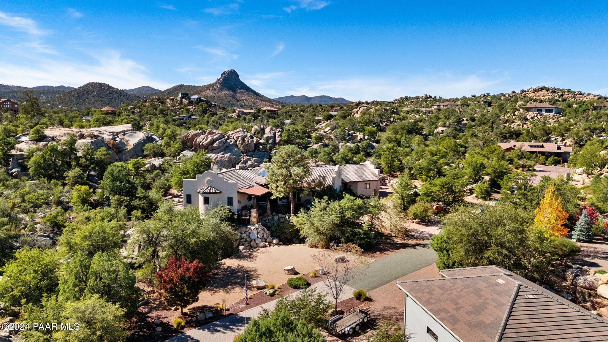 901 Ivy Glen