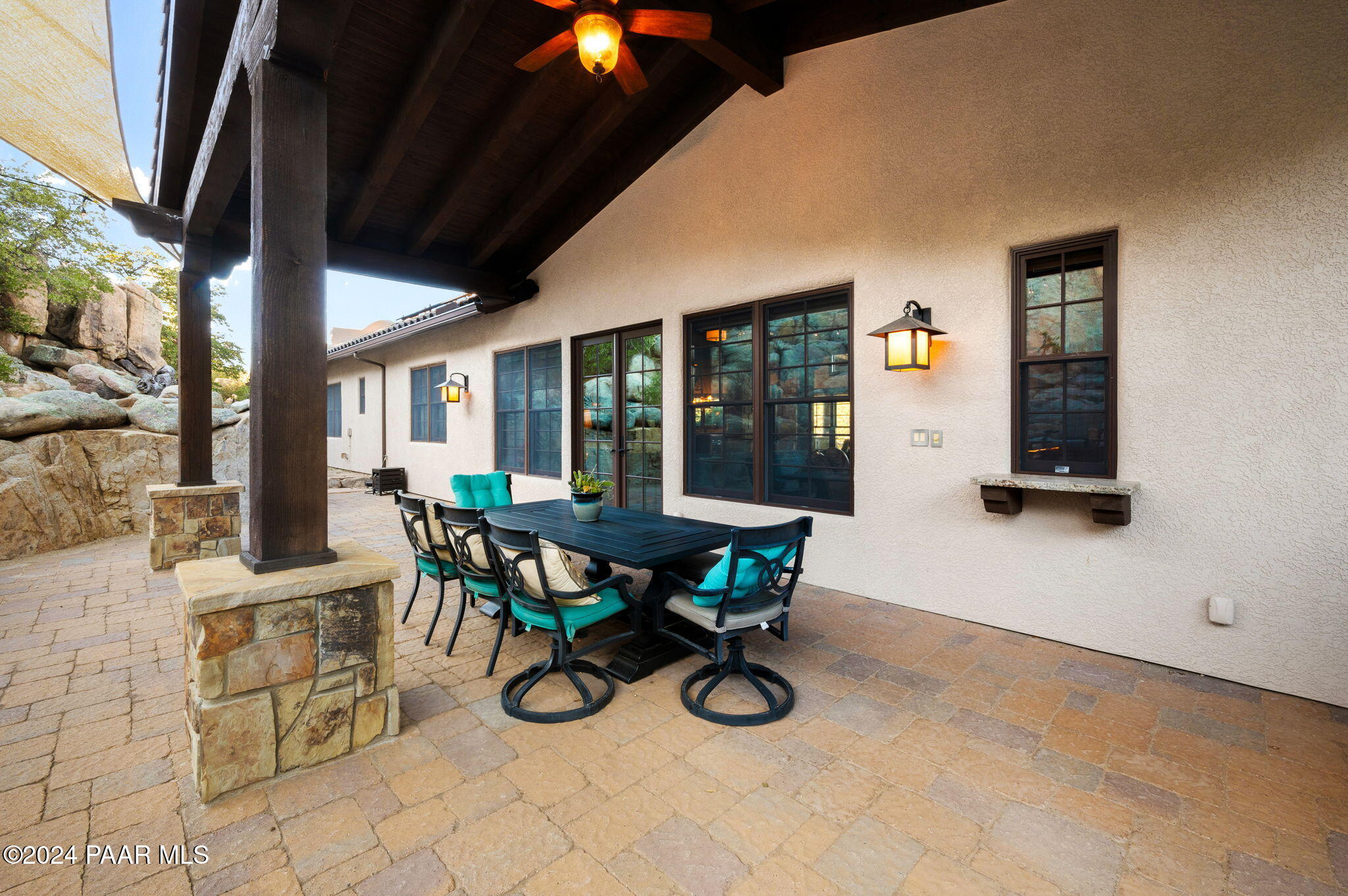901 Ivy Glen