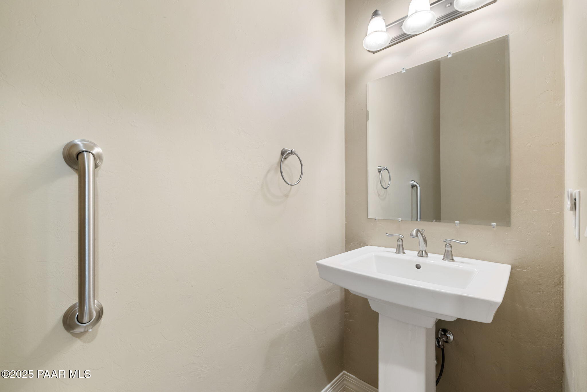 3280 Stone Cliff Court