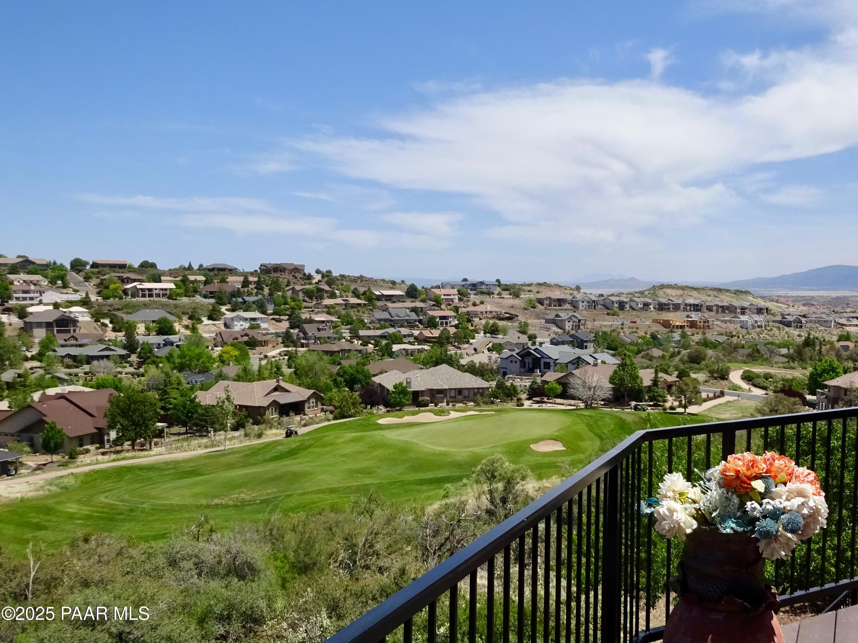 1046 Vantage Point Circle