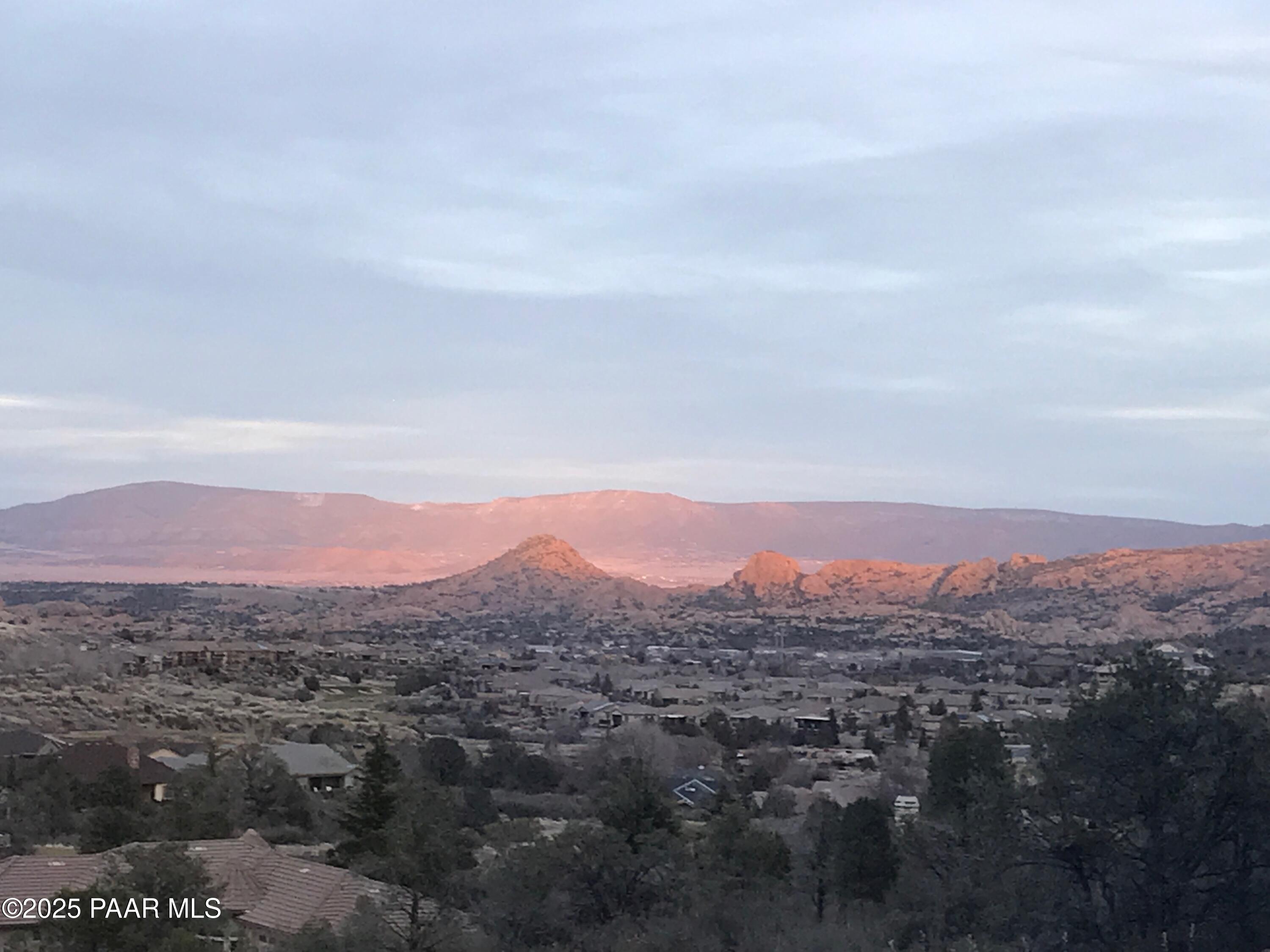 1046 Vantage Point Circle