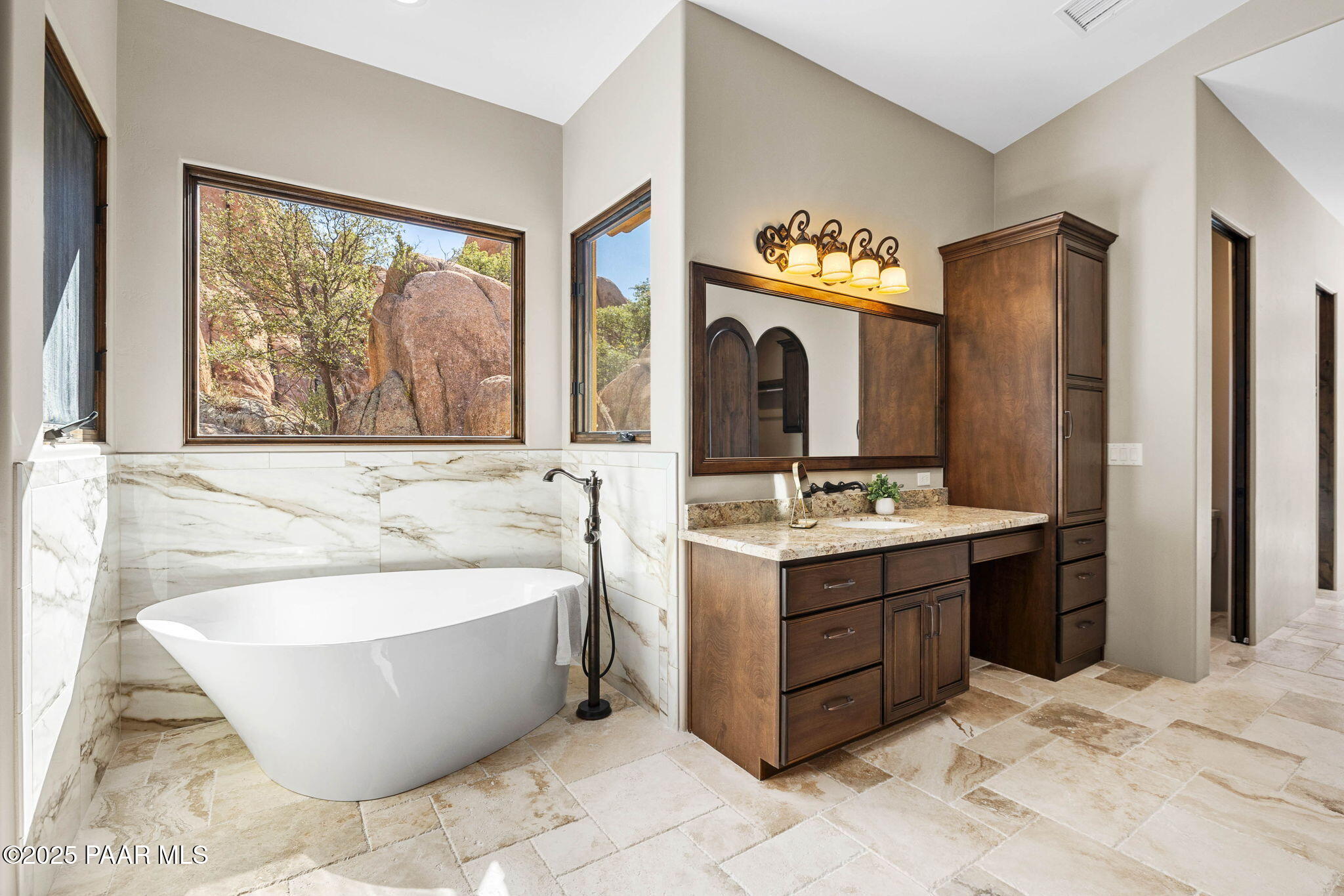 4393 N Twisted Trail