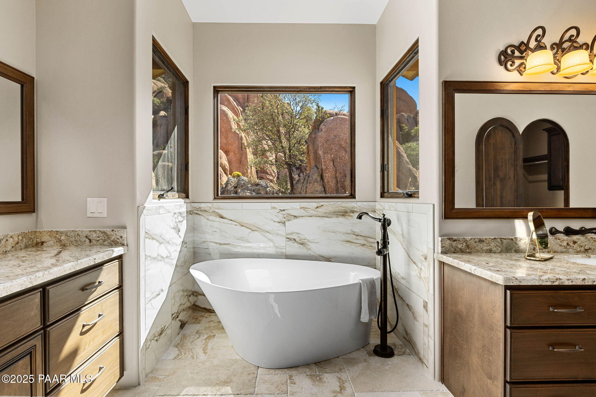 4393 N Twisted Trail