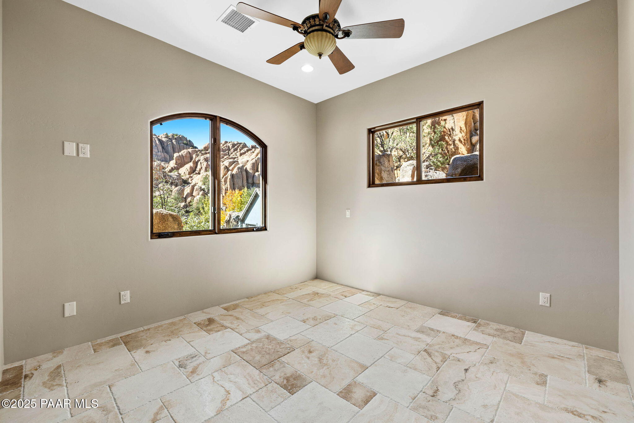 4393 N Twisted Trail