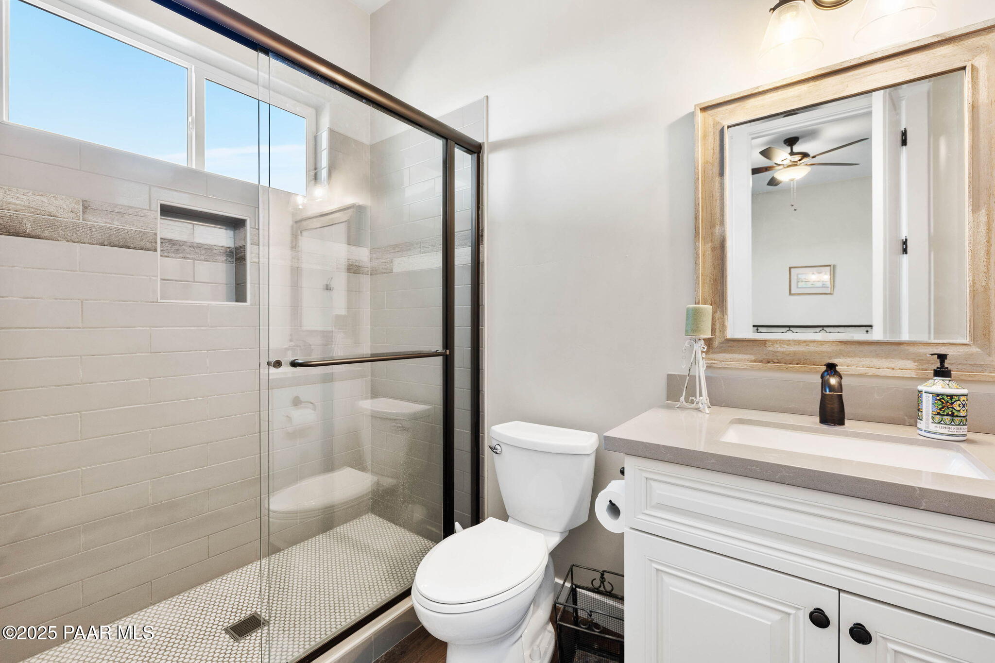 9820 N Echo Ridge Circle