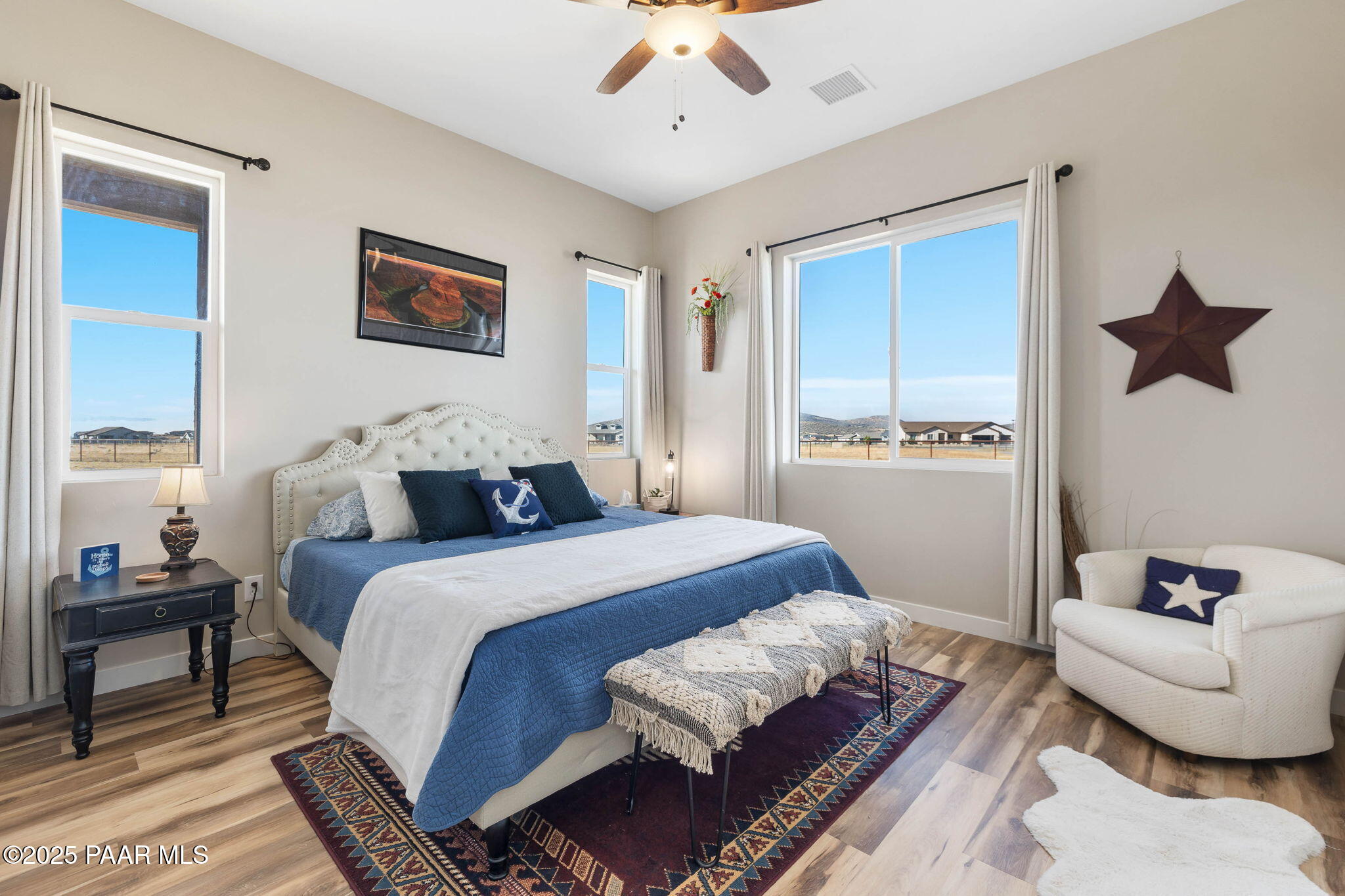 9820 N Echo Ridge Circle