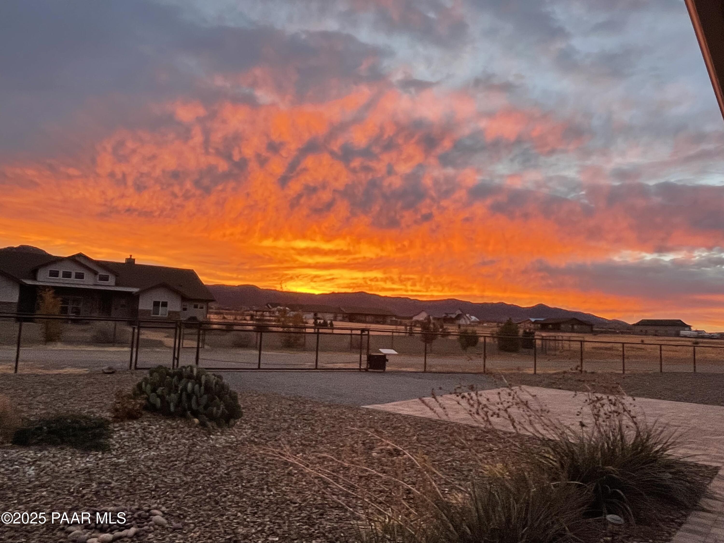 9820 N Echo Ridge Circle