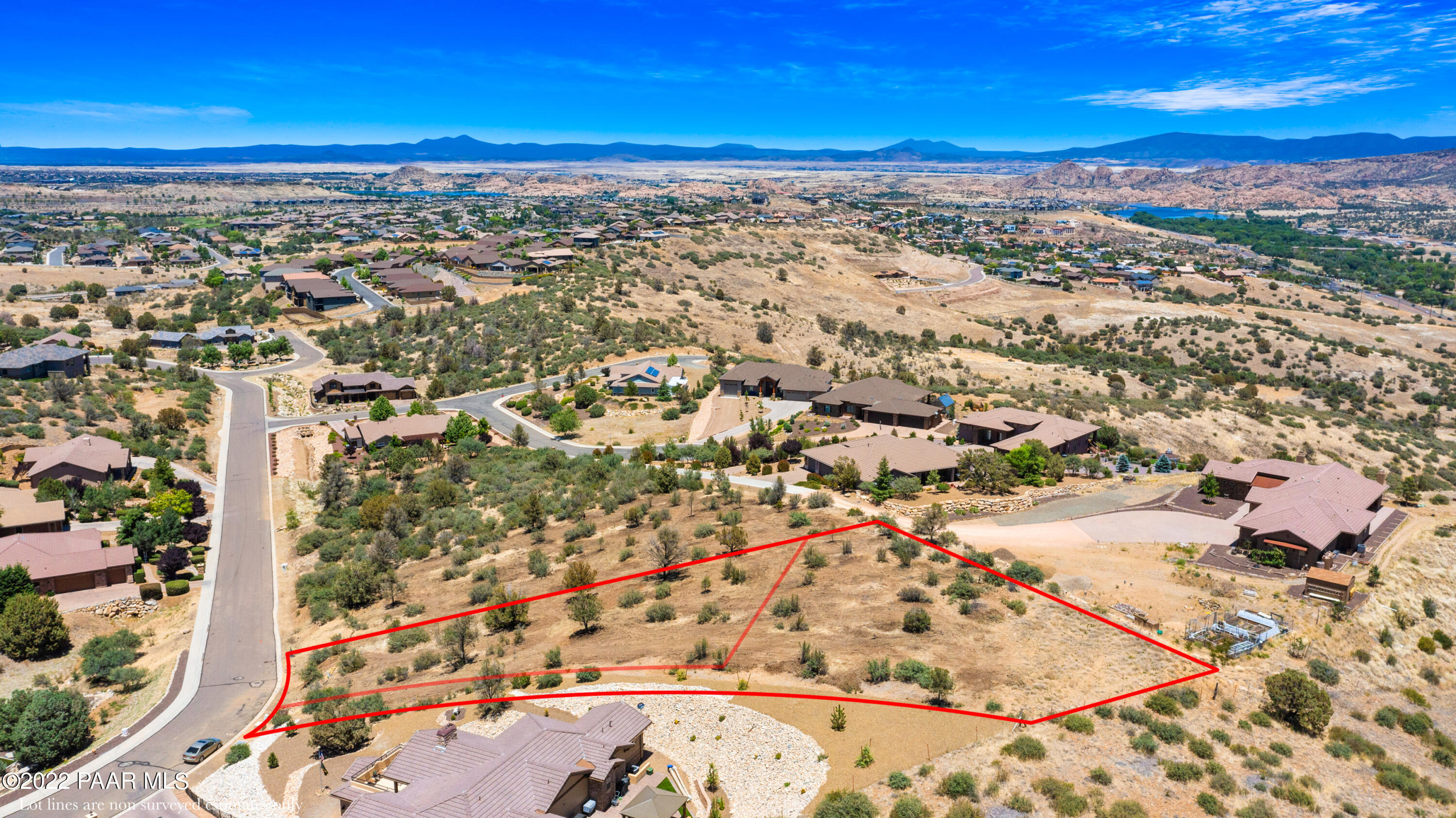 152 & 154 E Soaring Avenue
