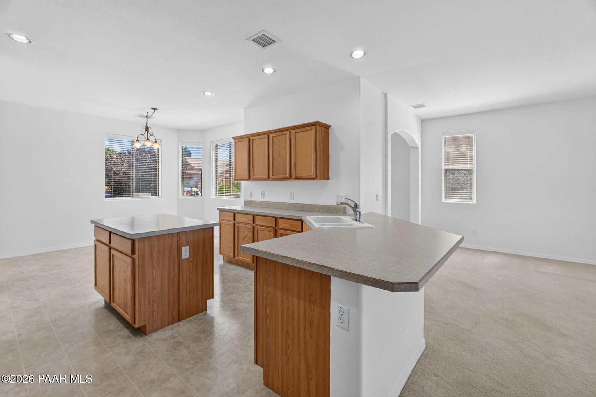 8128 N Command Point Drive