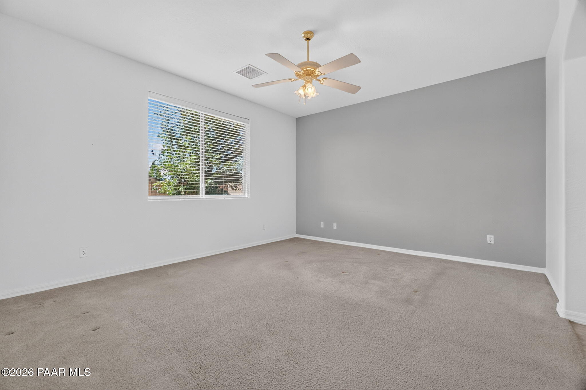 8128 N Command Point Drive
