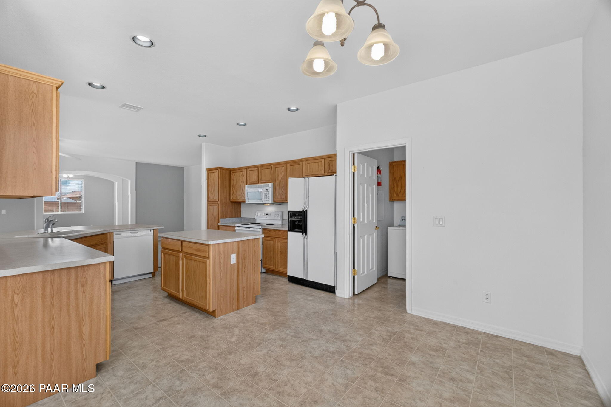 8128 N Command Point Drive