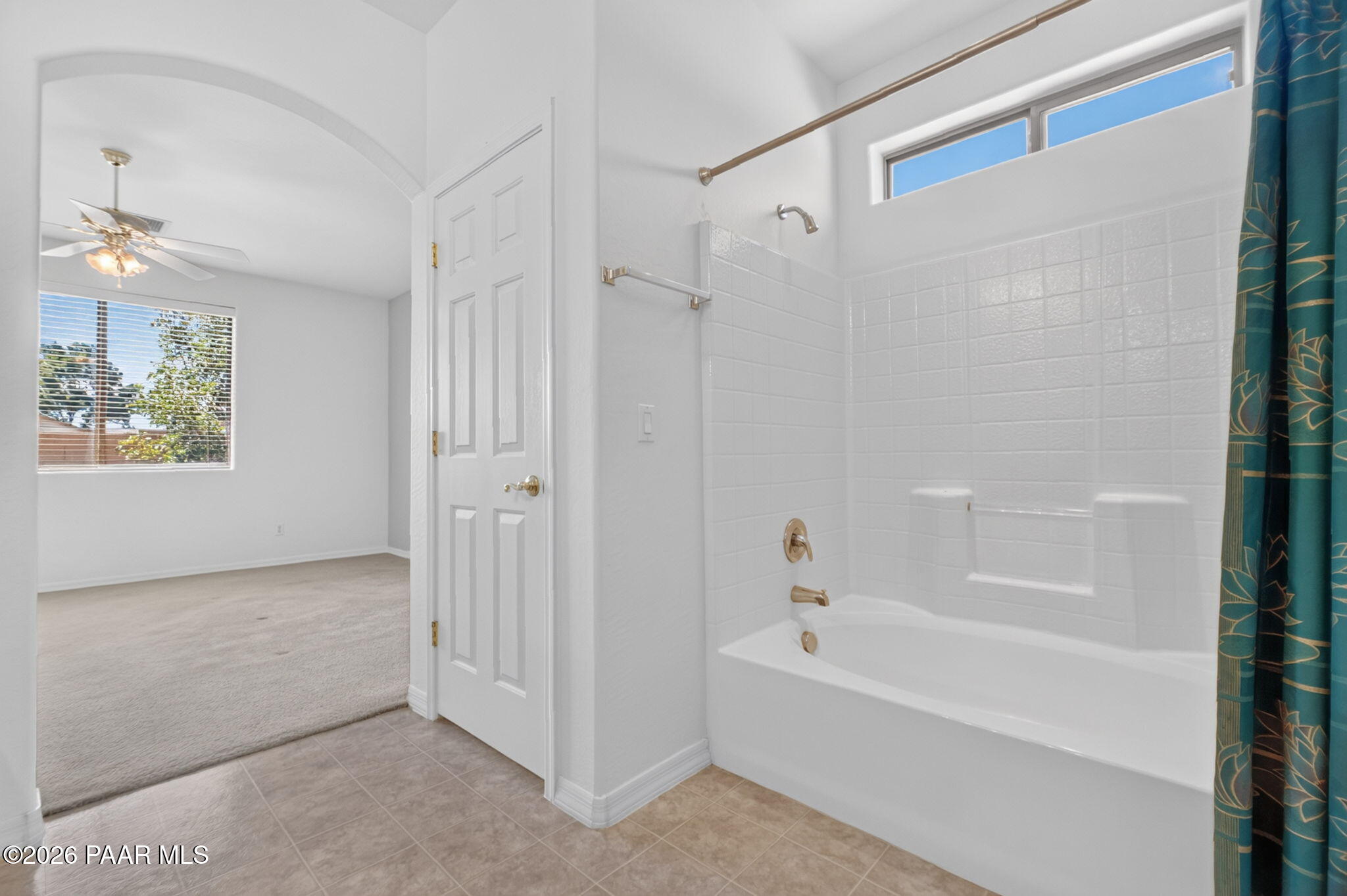 8128 N Command Point Drive