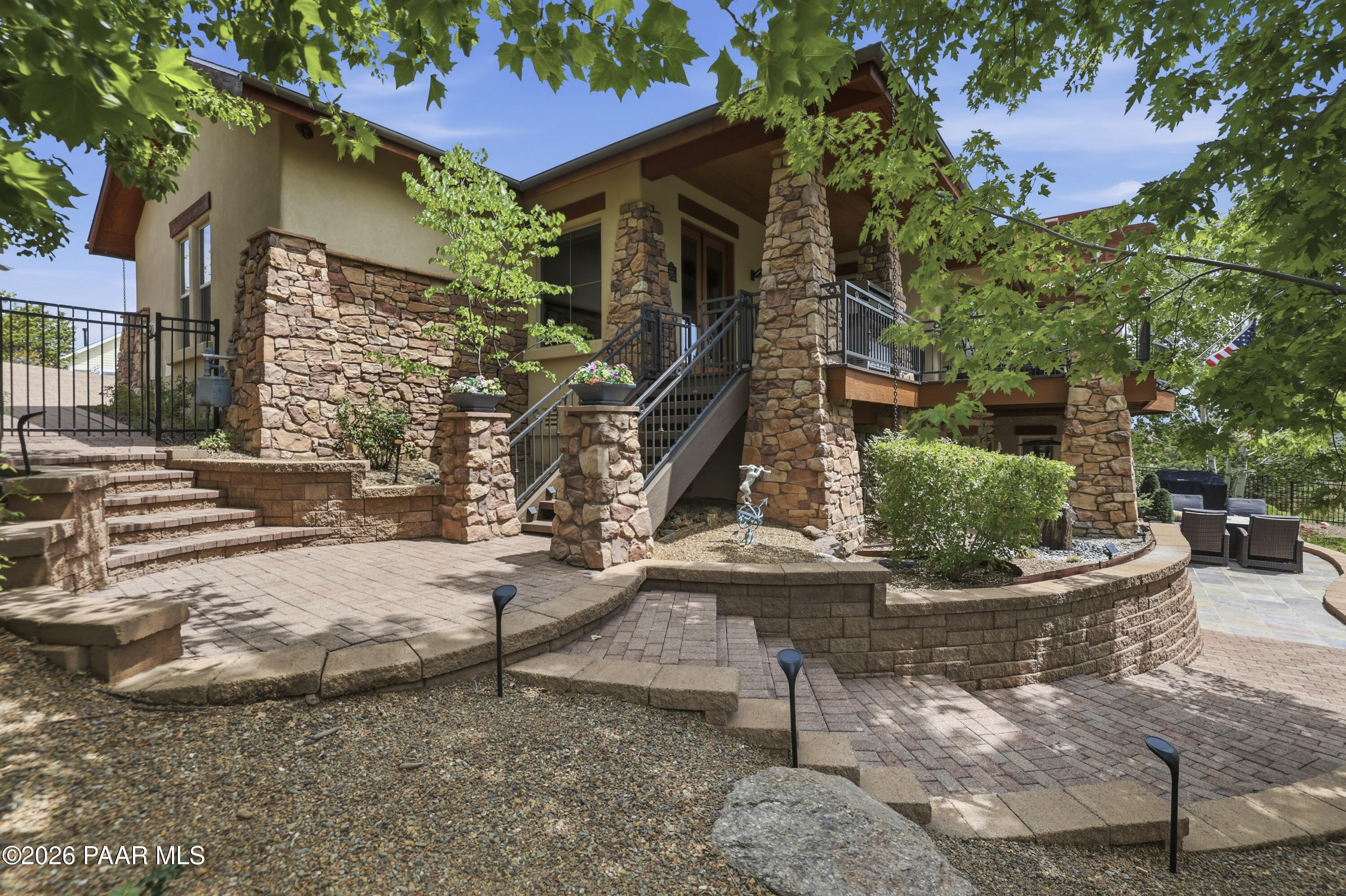 2487 Blueridge Circle