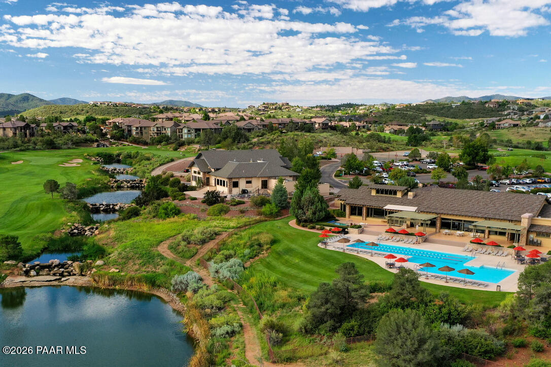 2487 Blueridge Circle