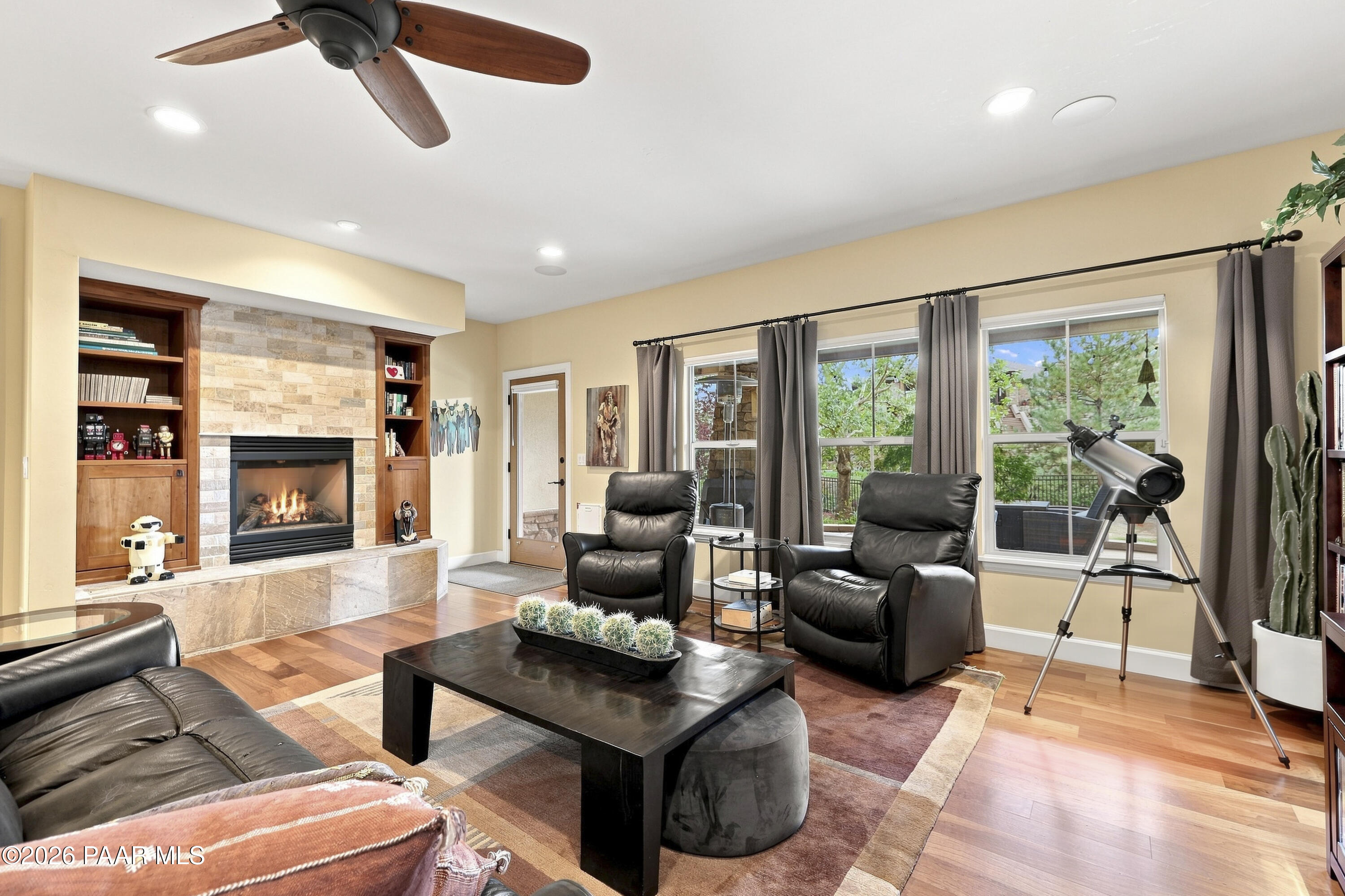 2487 Blueridge Circle