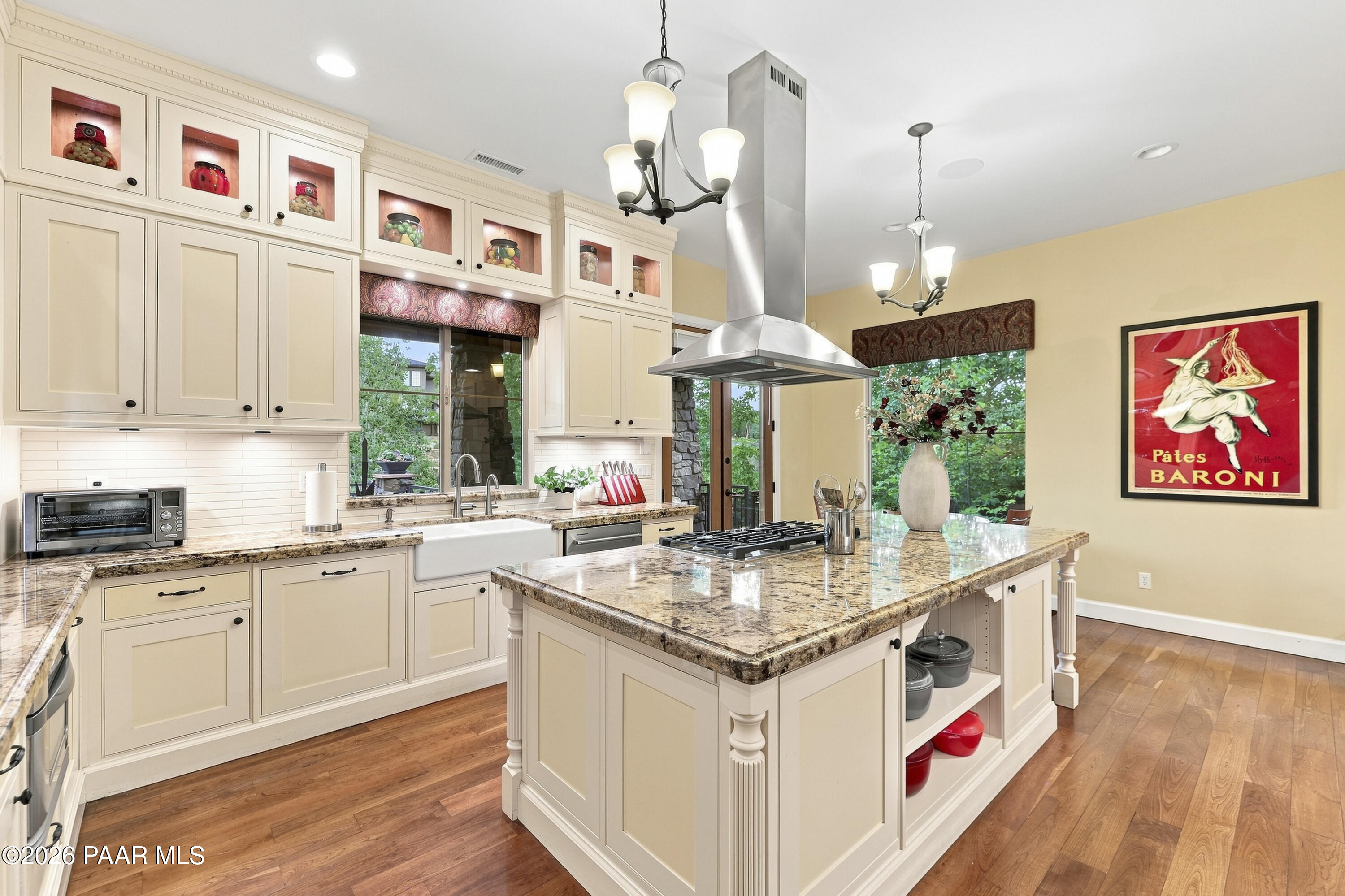 2487 Blueridge Circle