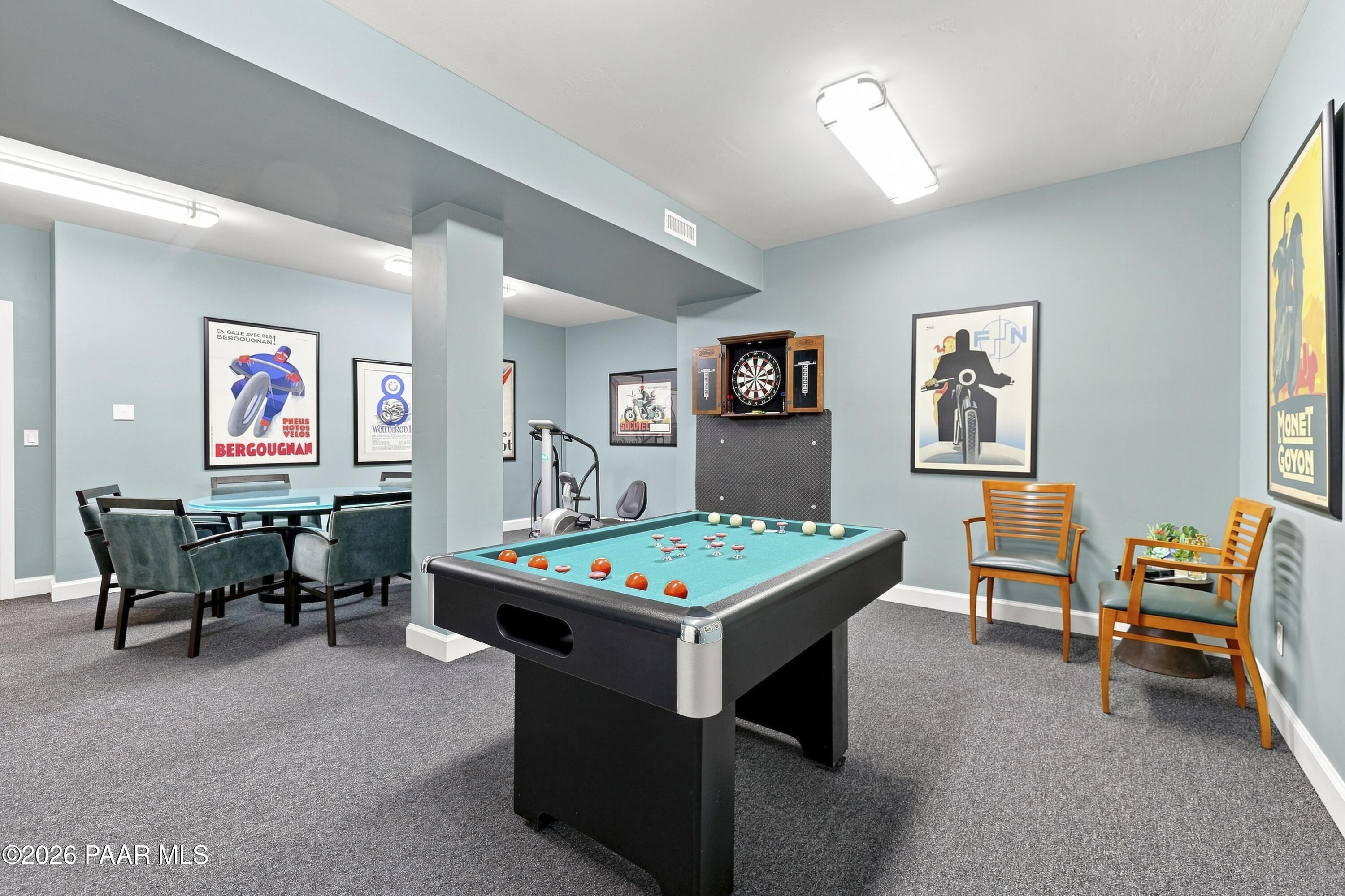 2487 Blueridge Circle