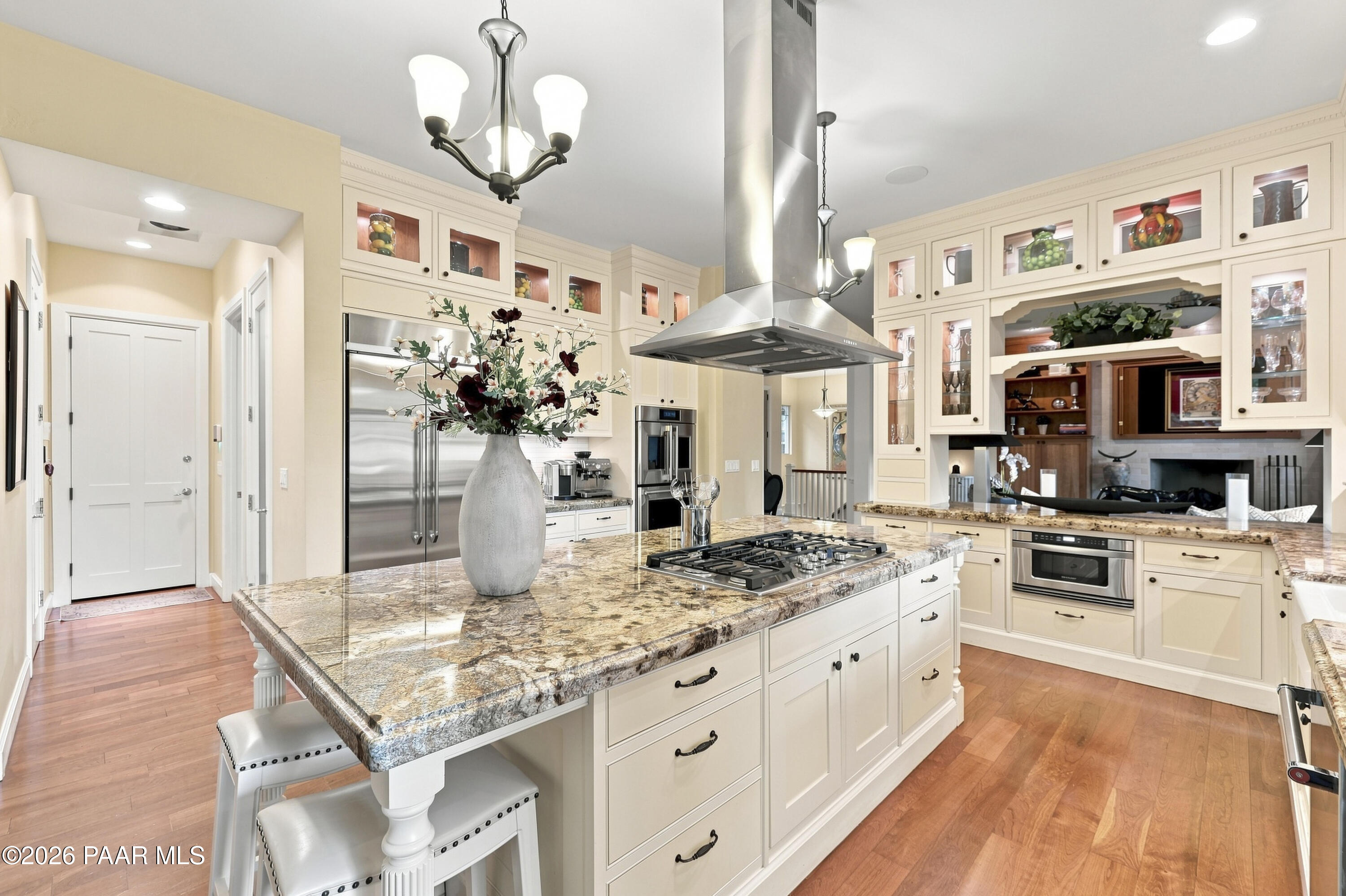 2487 Blueridge Circle
