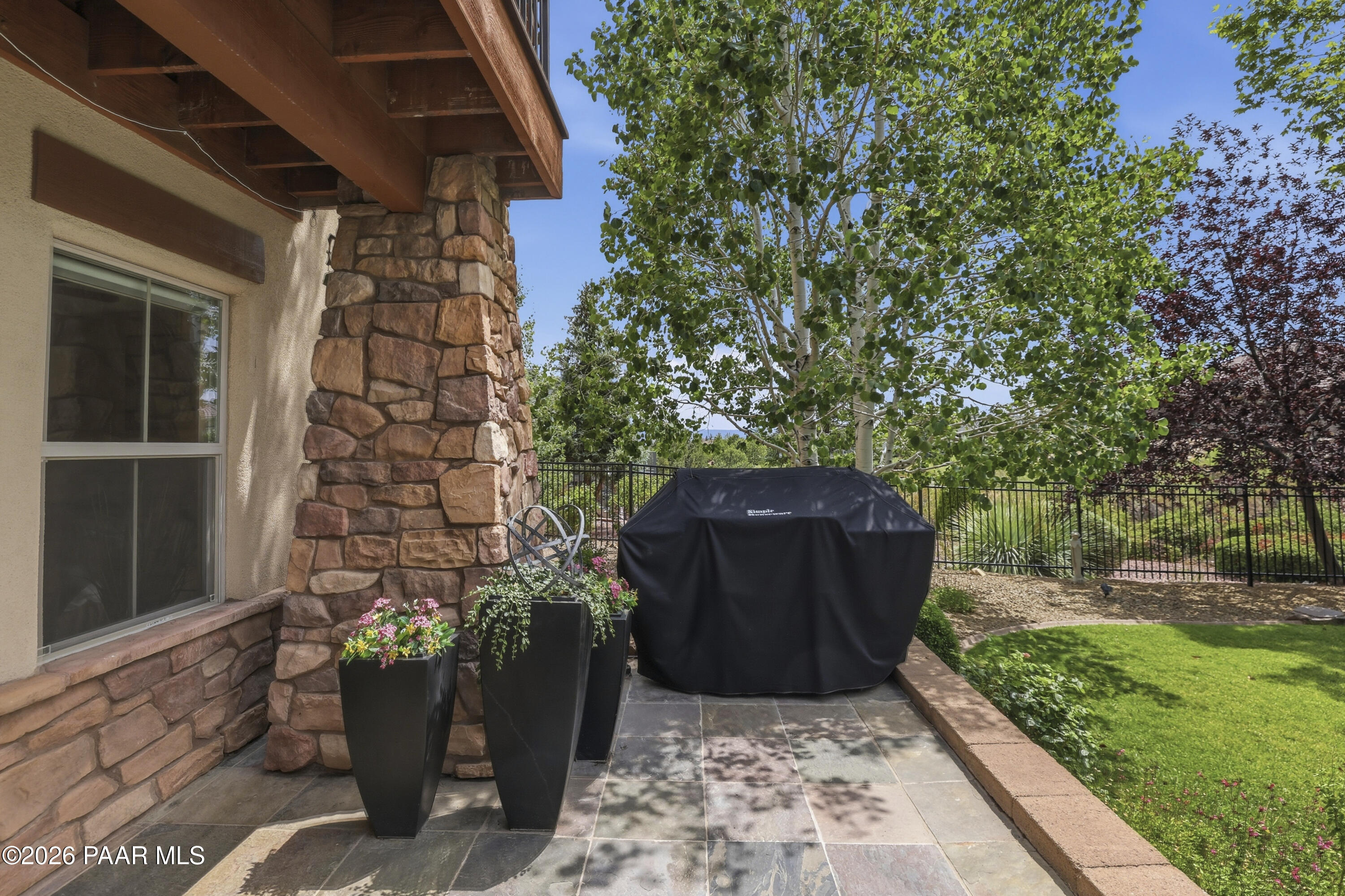 2487 Blueridge Circle