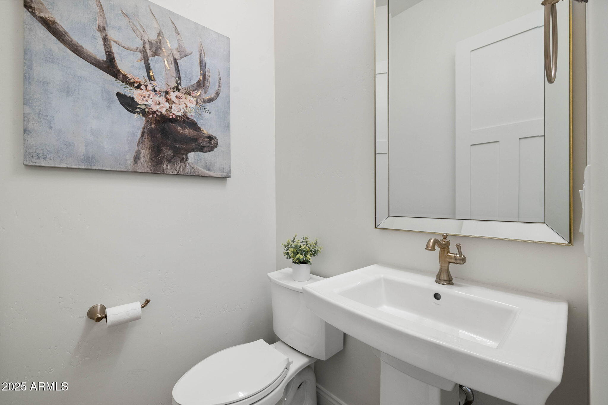 8815 N CALLAHAN Road