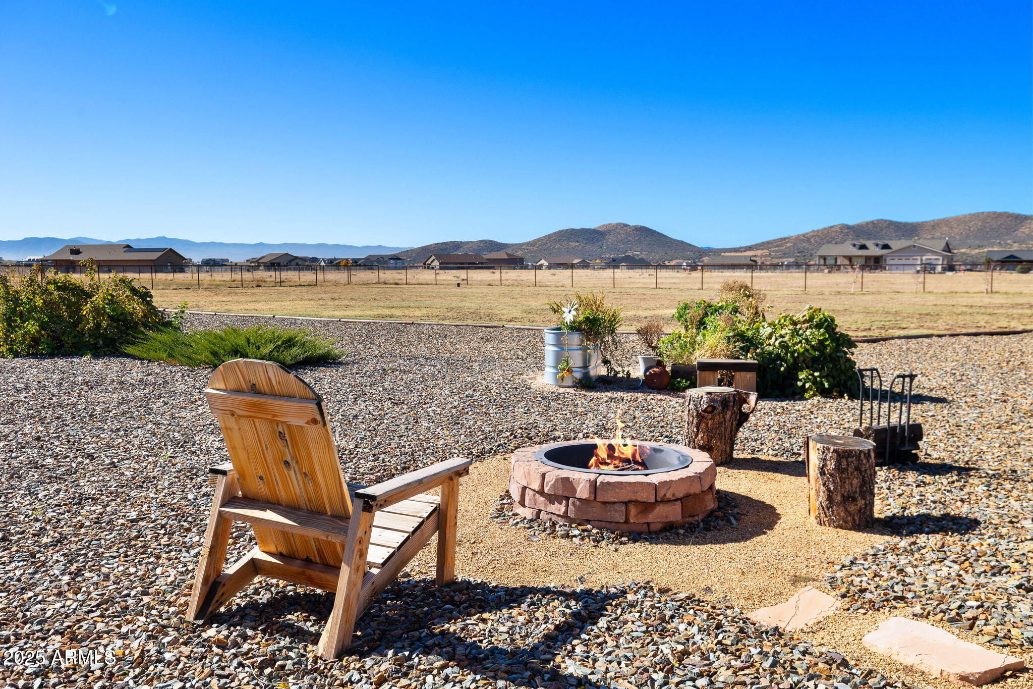 9820 N ECHO RIDGE Circle