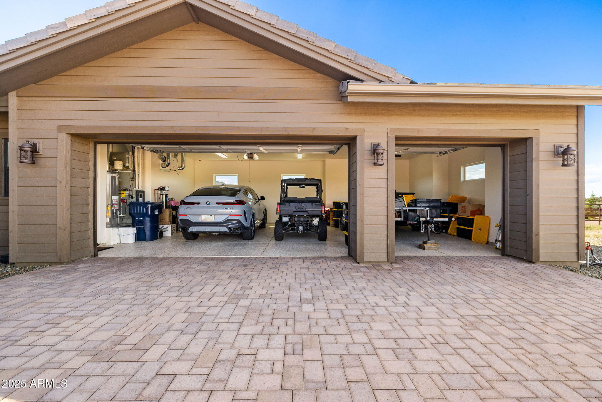 8815 N CALLAHAN Road