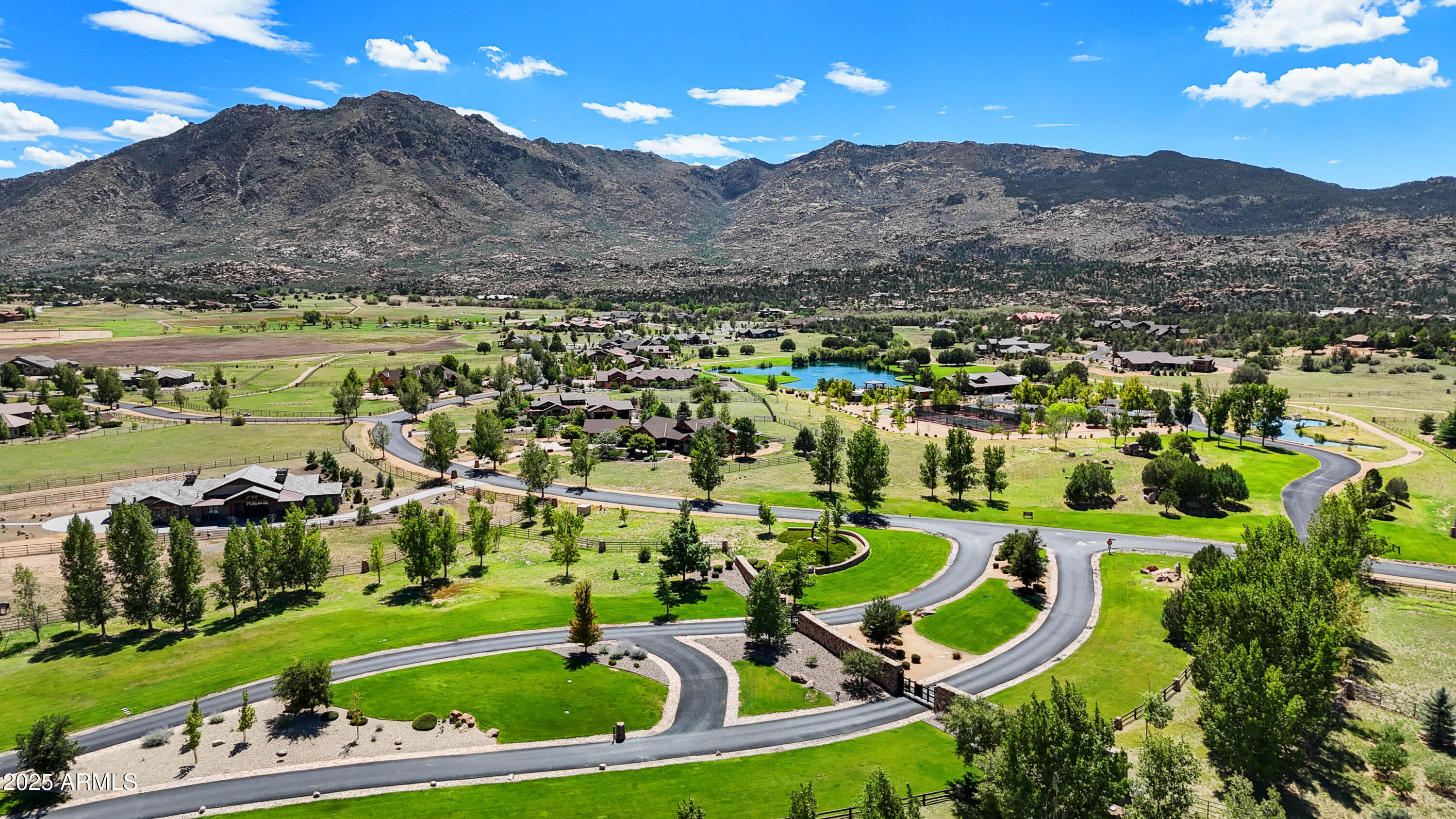 8815 N CALLAHAN Road