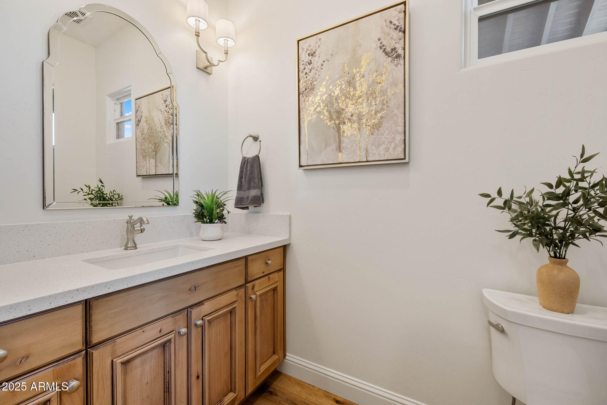 8815 N CALLAHAN Road