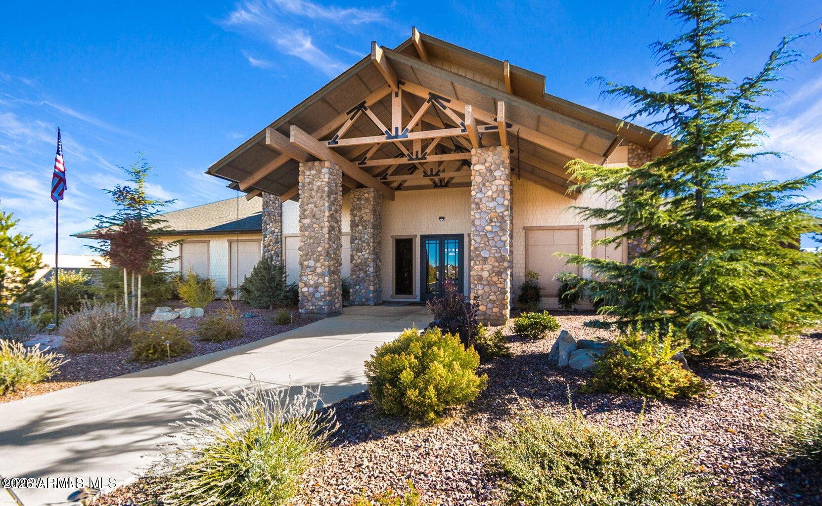 1067 NORTHRIDGE Drive