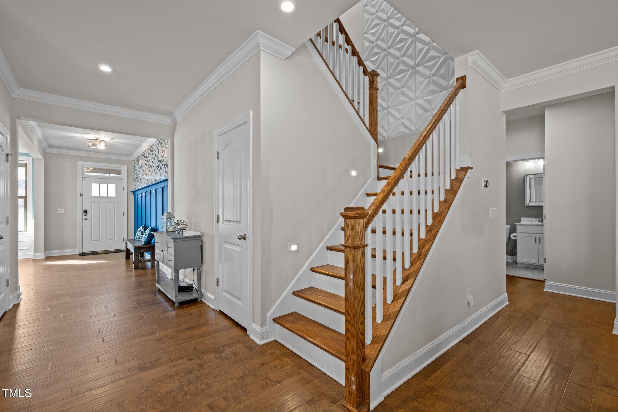 3916 Bostwyck Drive