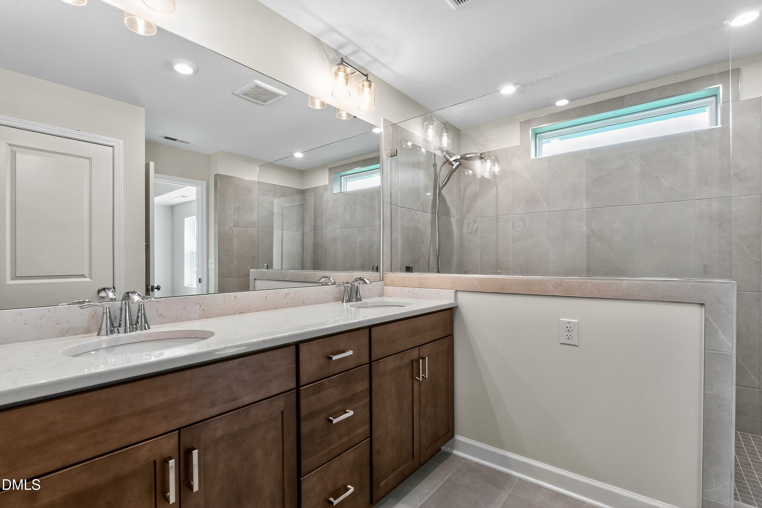 945 Serenity Walk Parkway