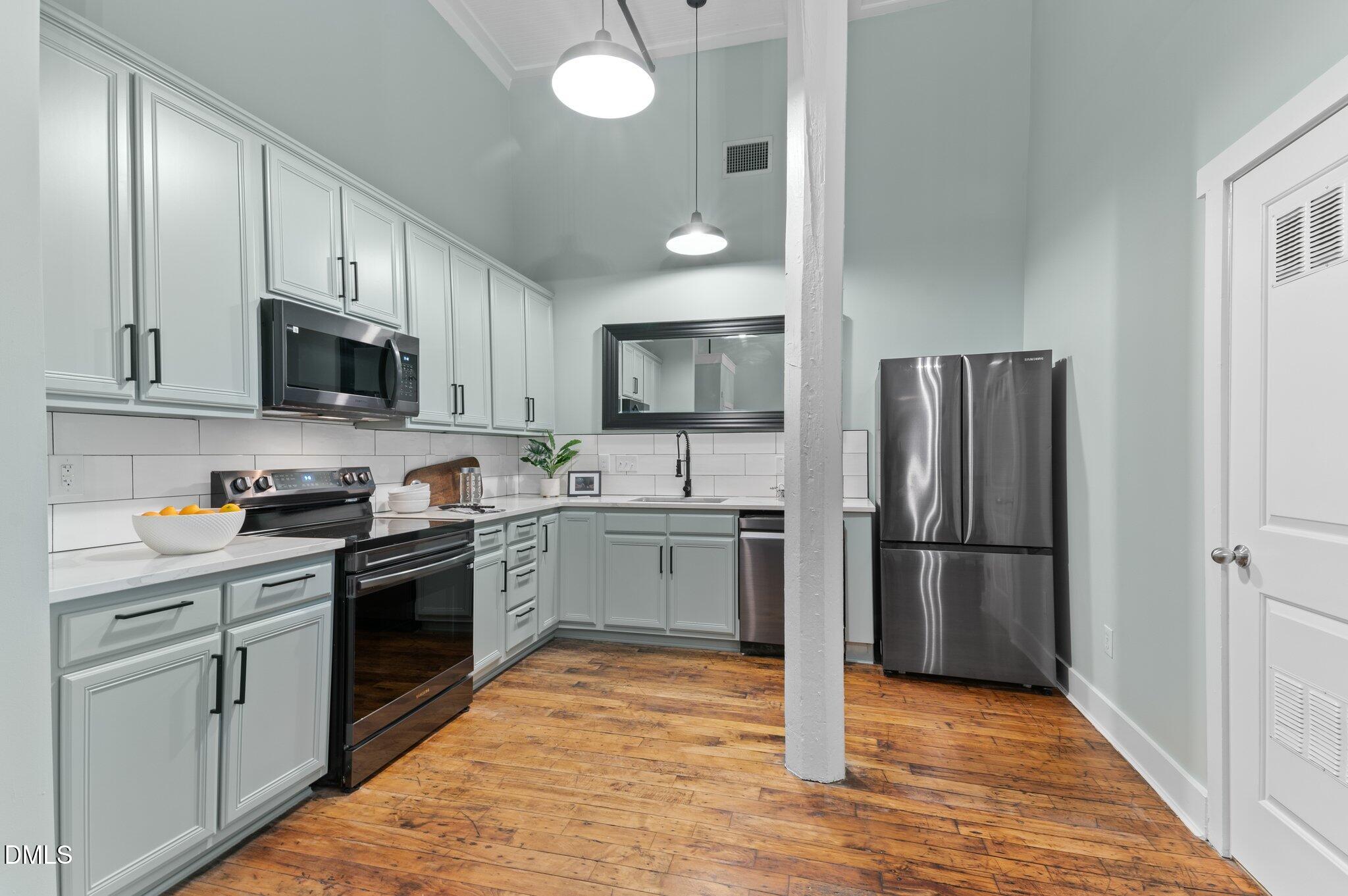 1535 Caraleigh Mills Court # 104