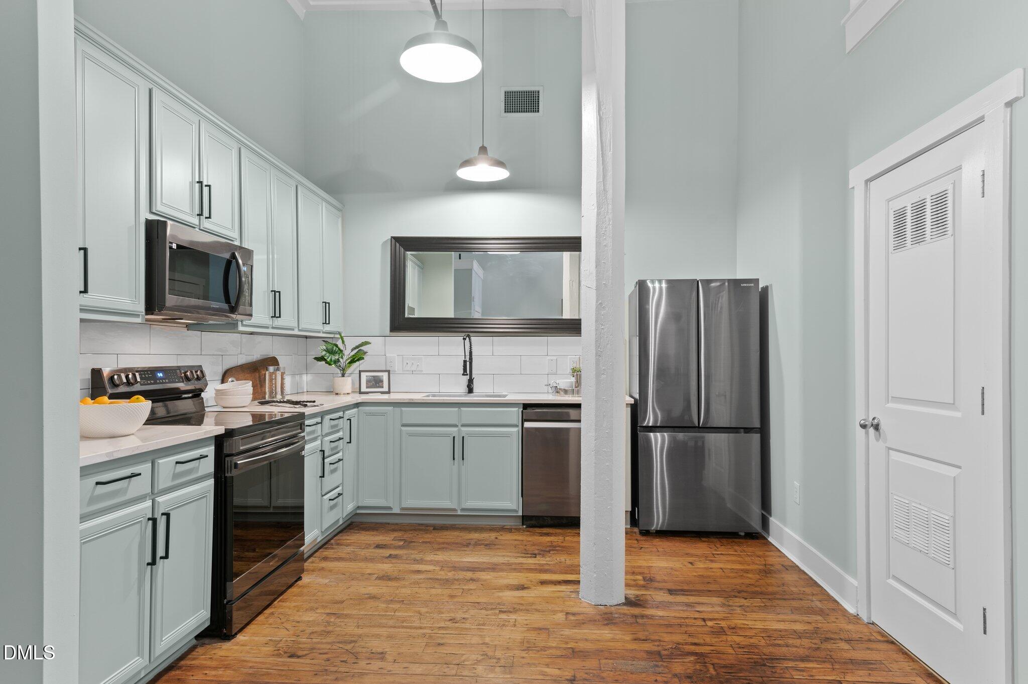 1535 Caraleigh Mills Court # 104