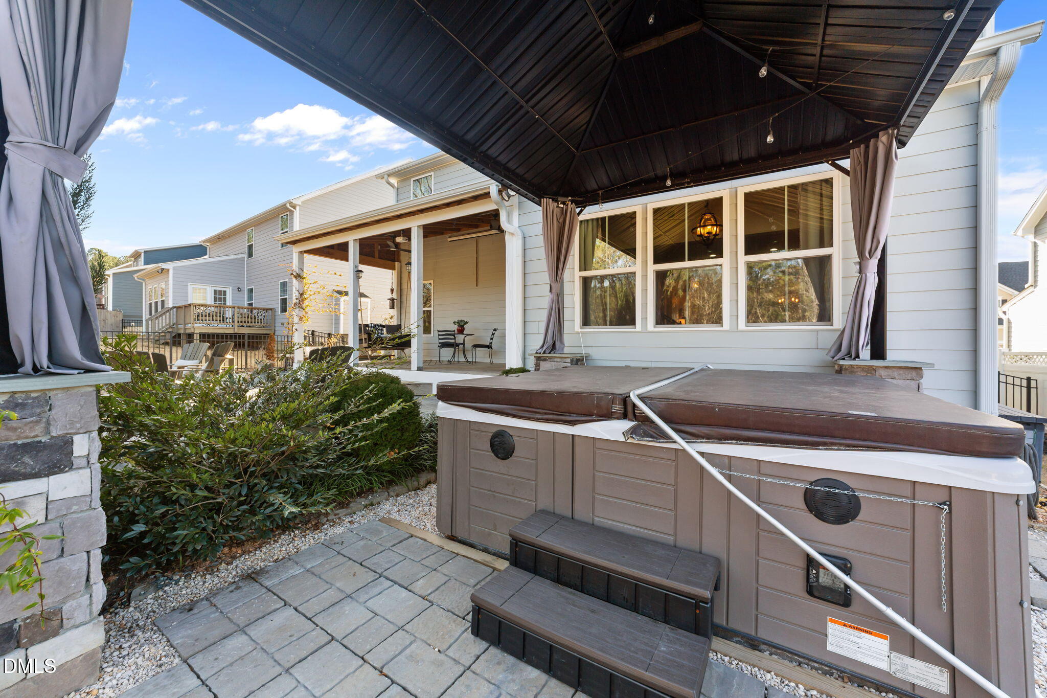 3413 Jordan Shires Drive