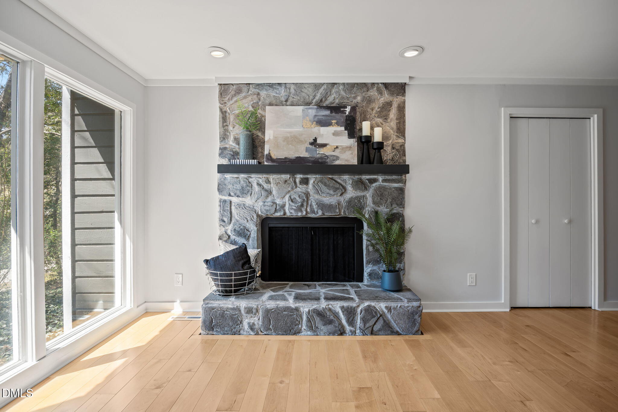 6508 Rainbow Court