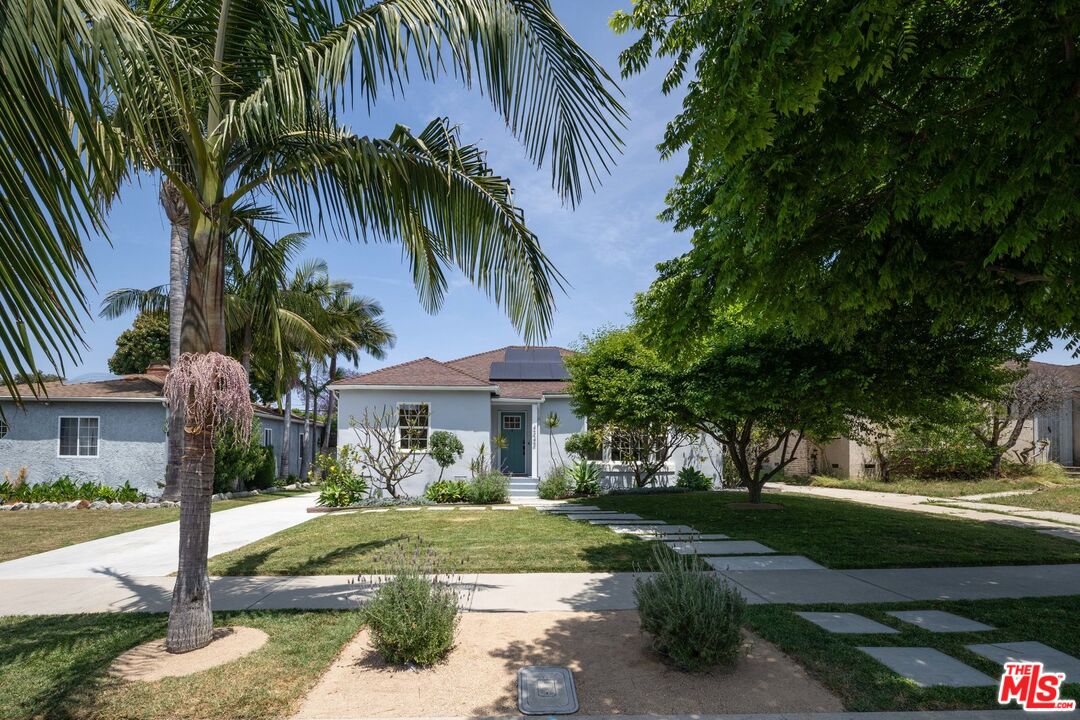 3434 S Cloverdale Ave