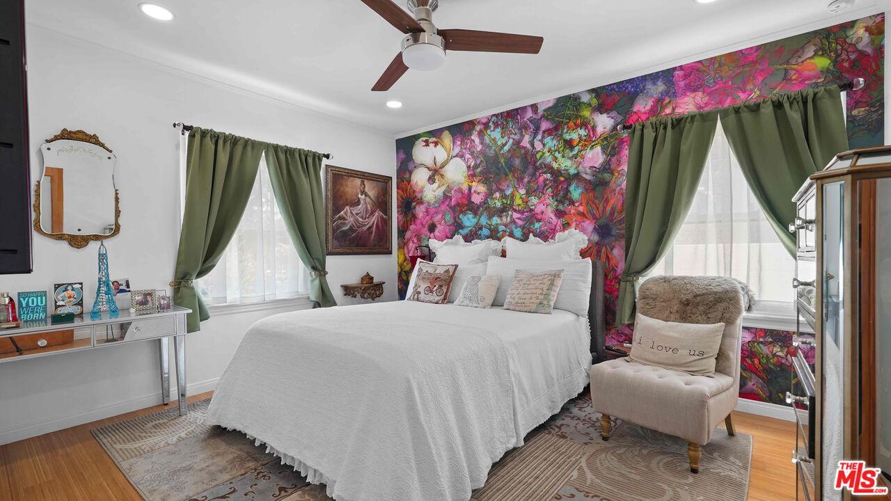 3801 Sutro Ave