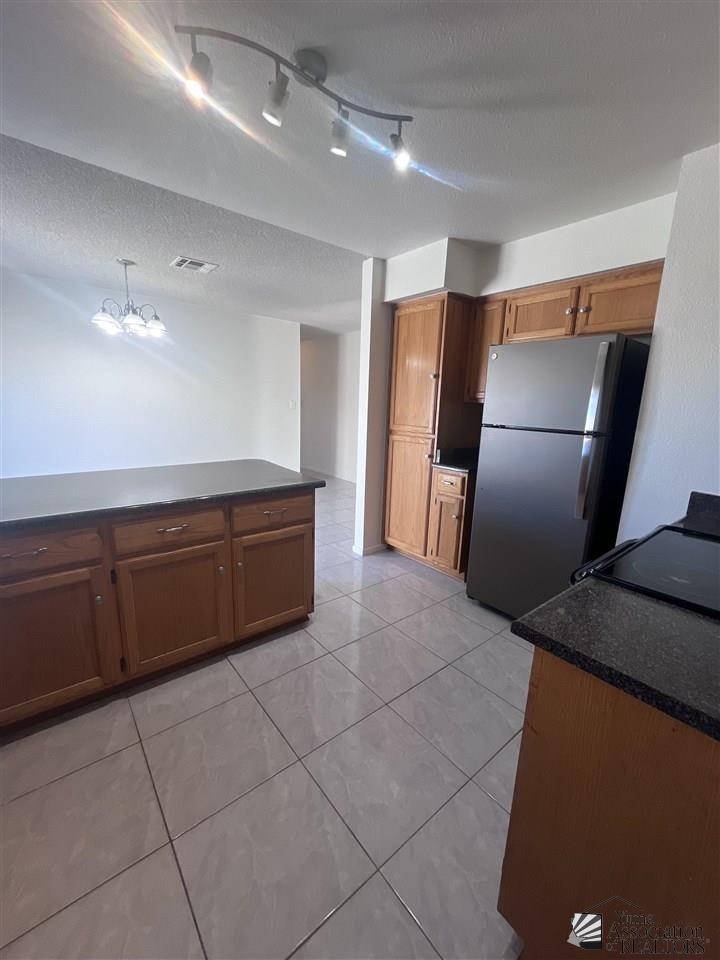 902 S Orange Ave