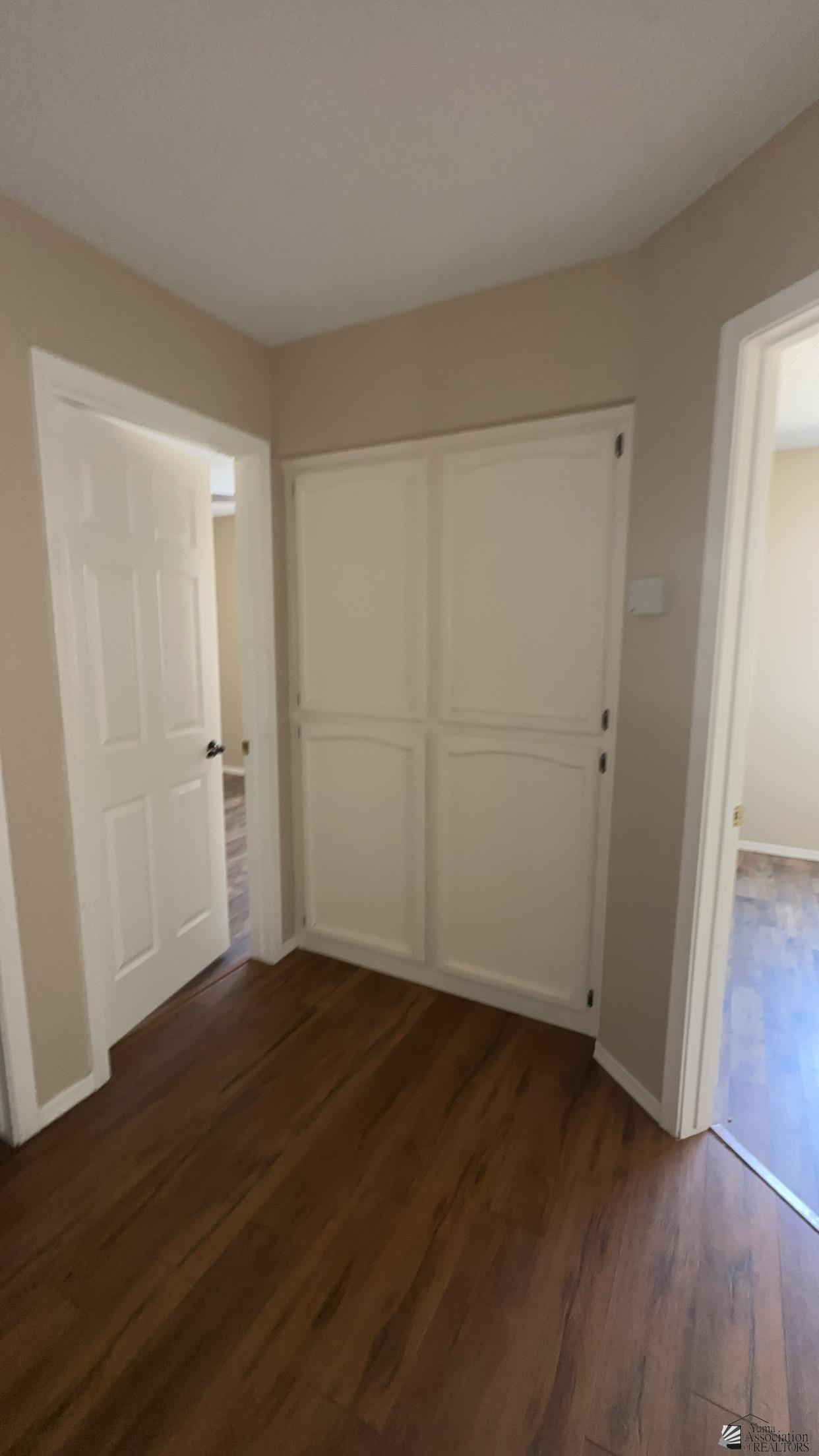 3489 W 12 Pl