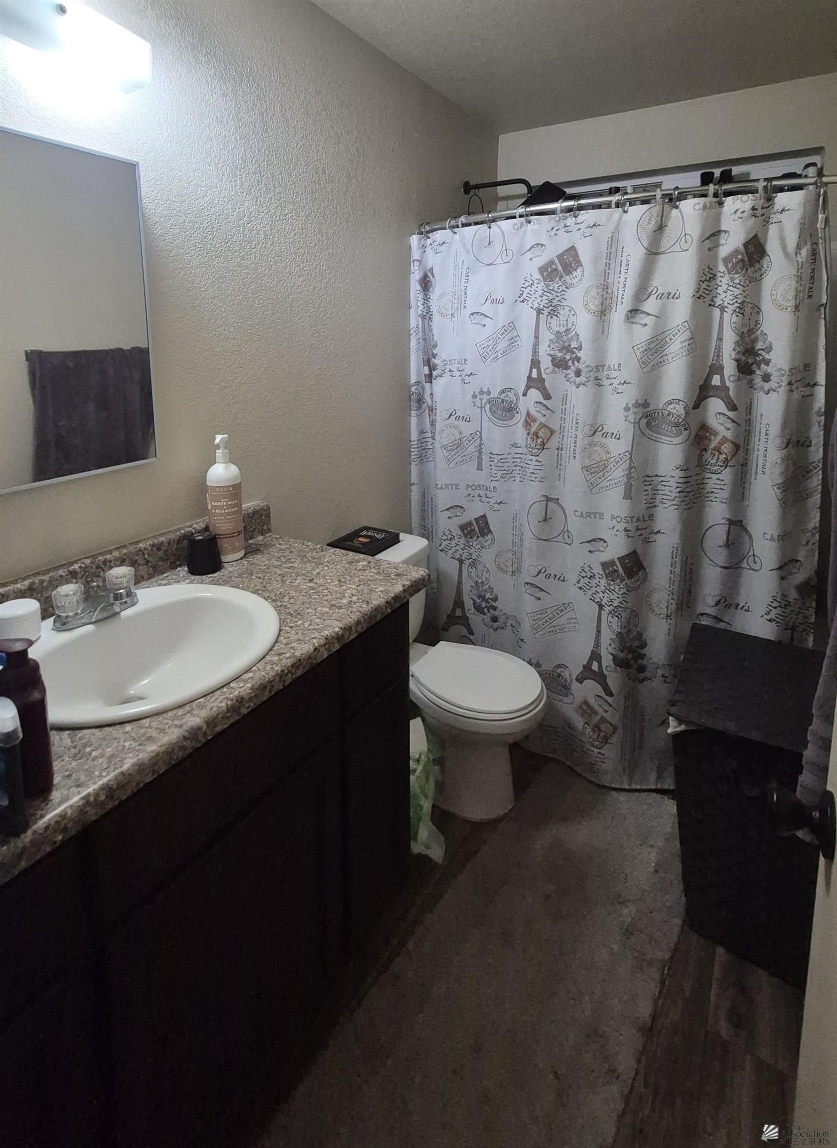 4778 W 10 Pl