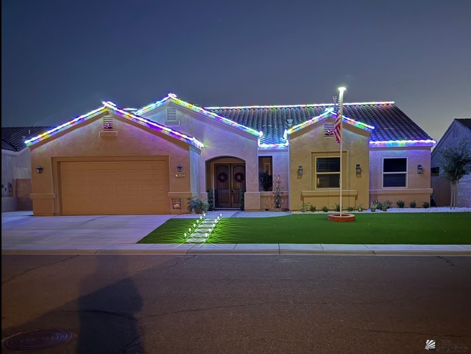 10163 E 38 Ln