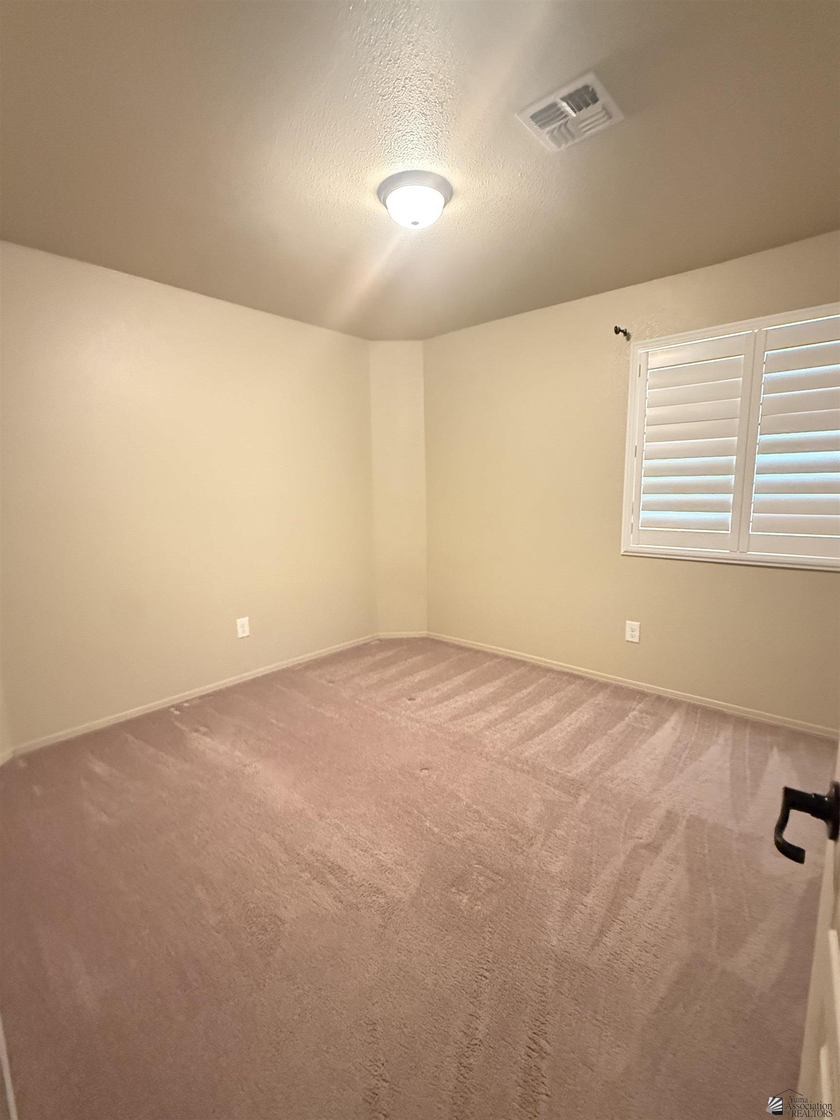 2238 S 46 Way