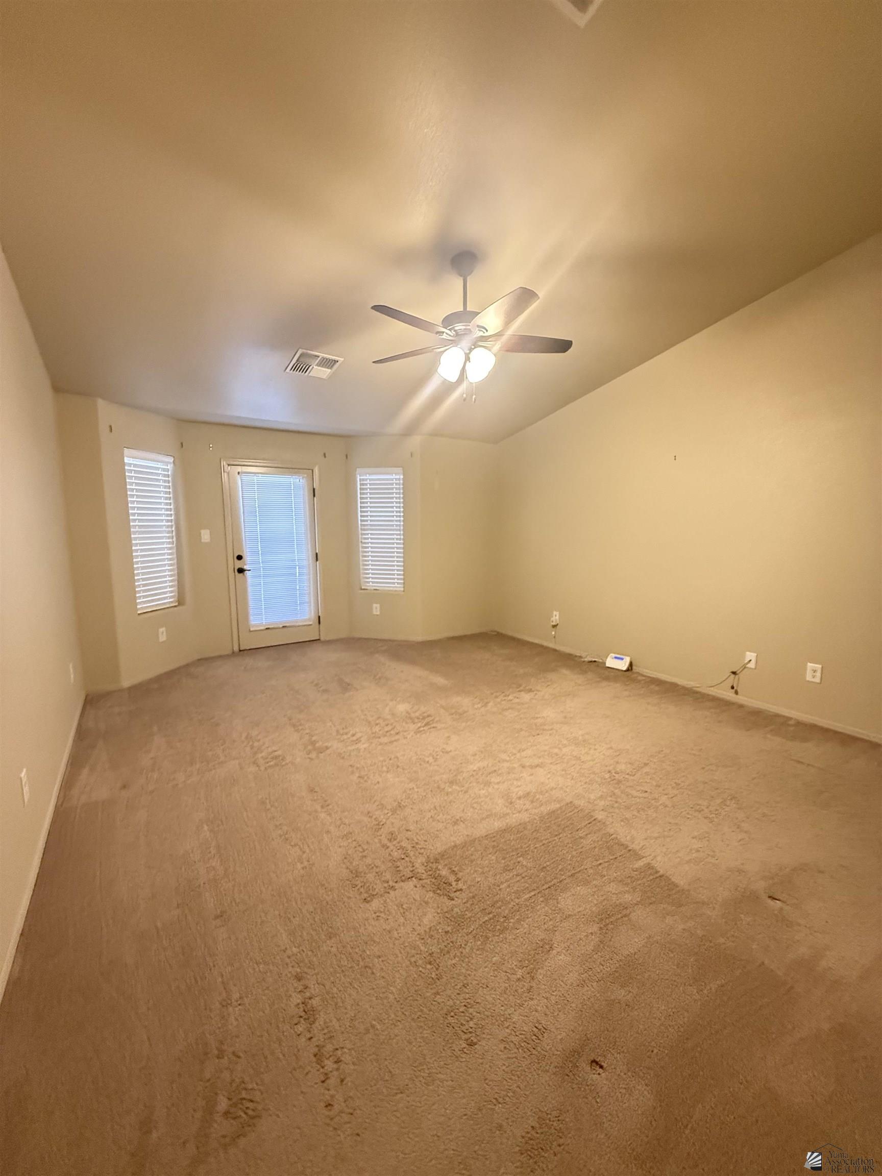 2238 S 46 Way