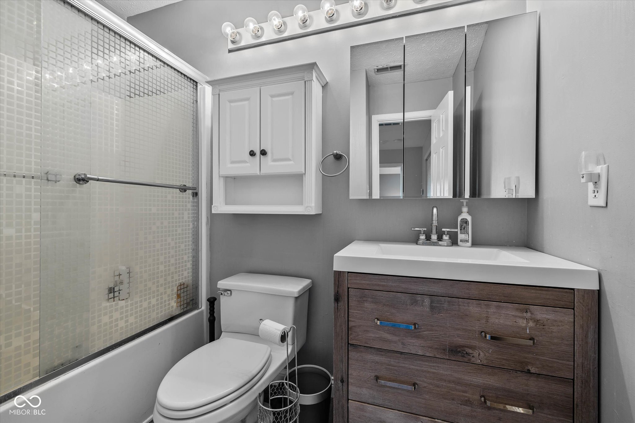 759 Mountain Pine Drive