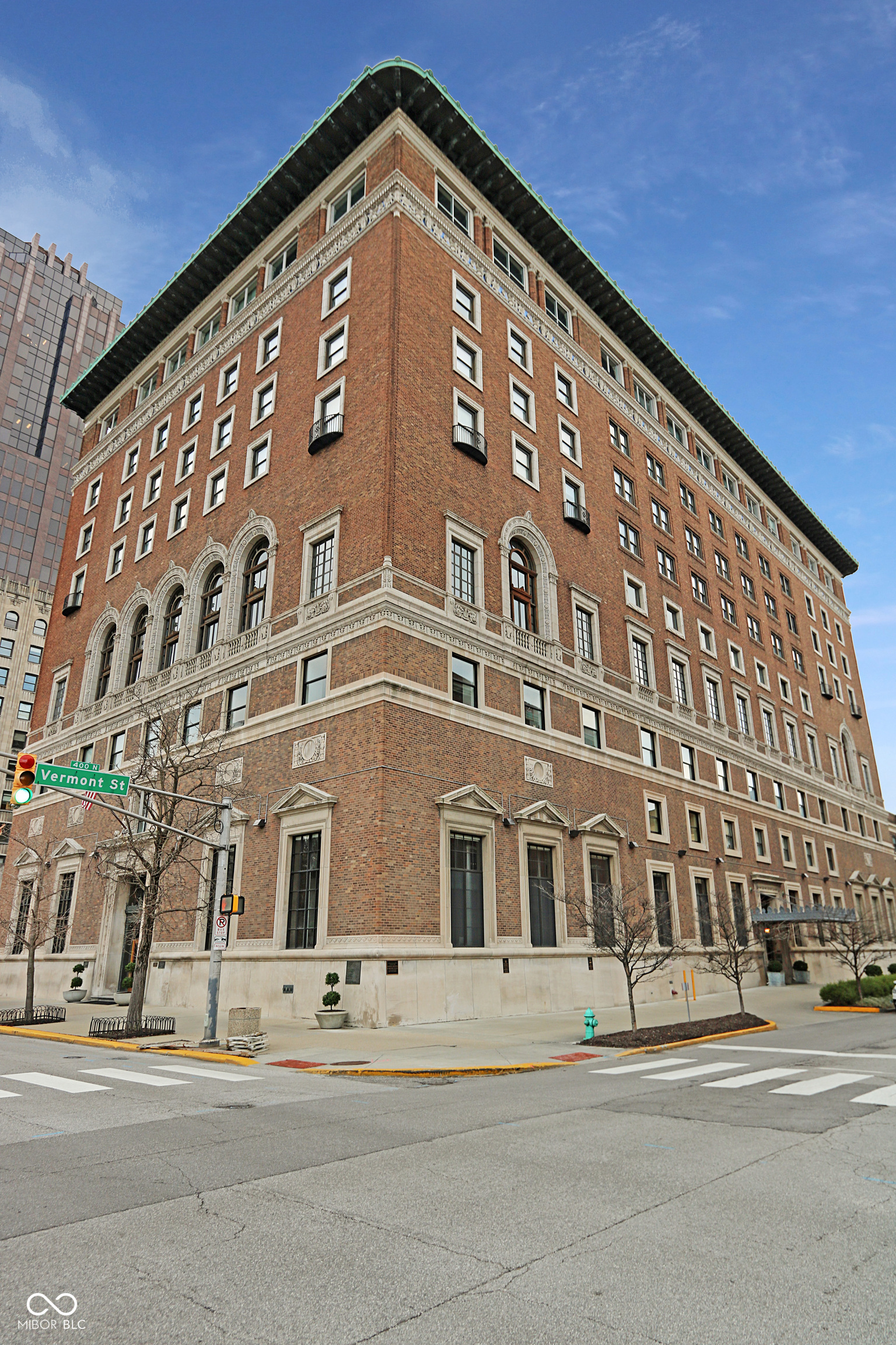 350 N Meridian Street Unit: UNIT A302