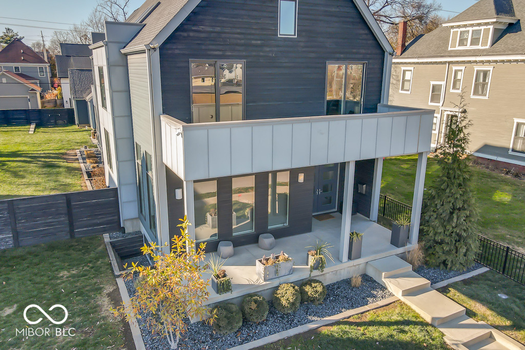 1948 Central Avenue