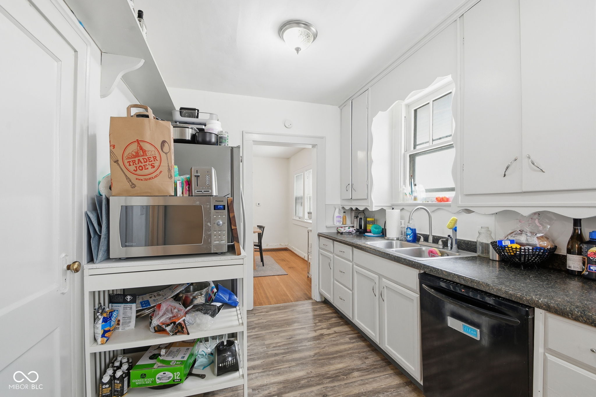 518 Woodruff Pl E Drive