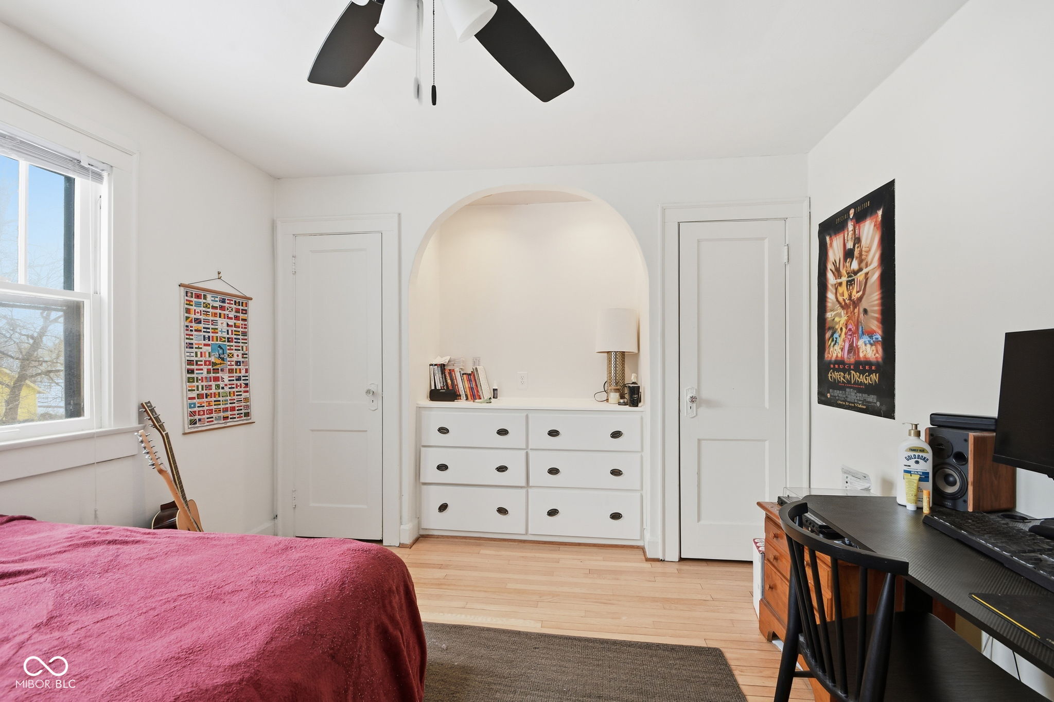 518 Woodruff Pl E Drive