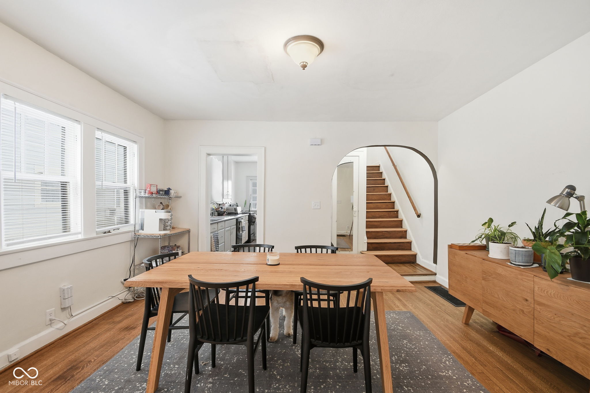 518 Woodruff Pl E Drive