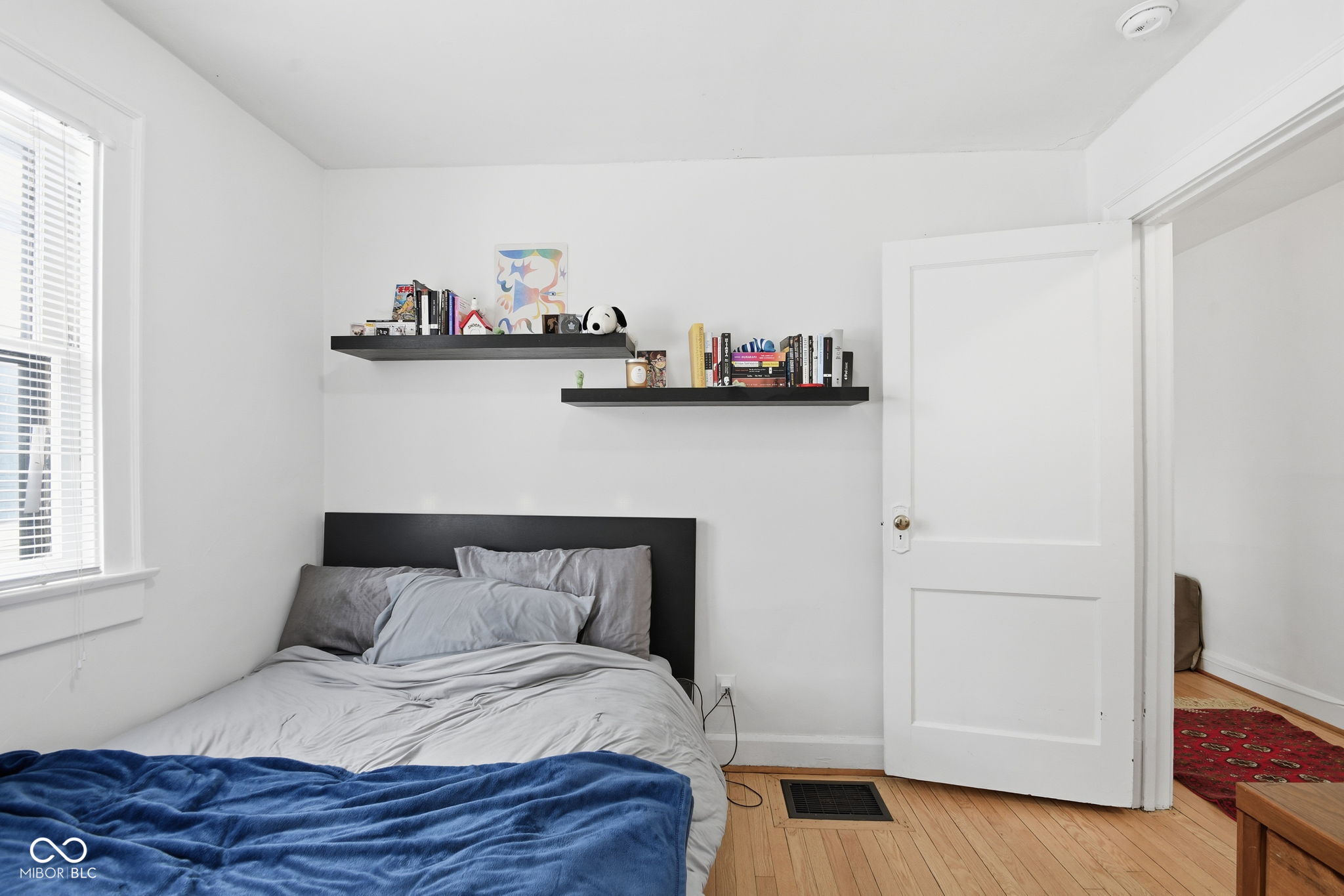 518 Woodruff Pl E Drive